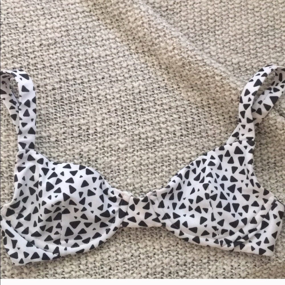 Moana bikini top